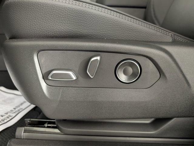 new 2025 GMC Yukon XL car, priced at $94,844