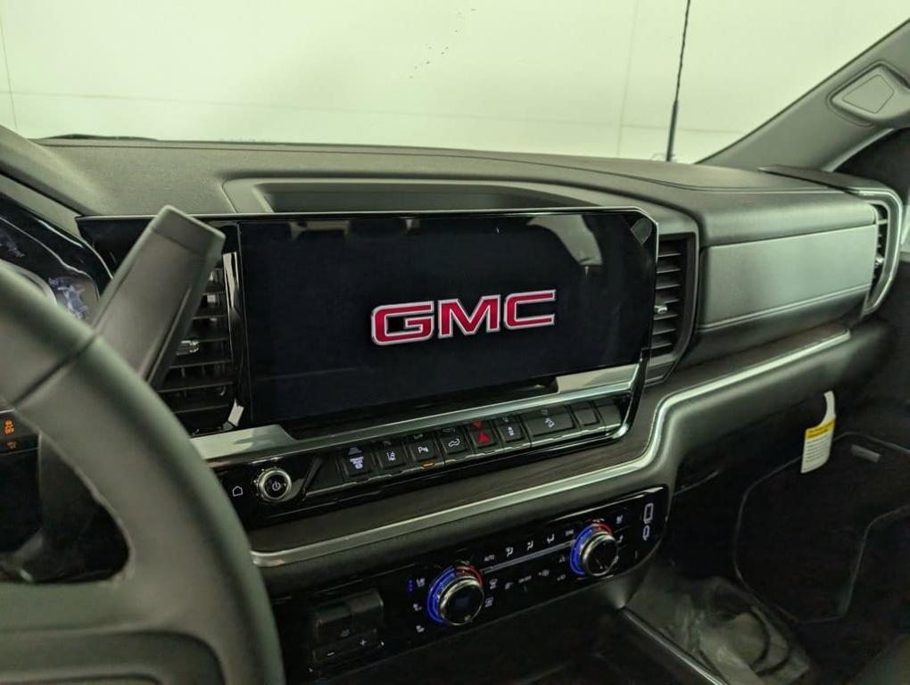 new 2025 GMC Sierra 2500 car, priced at $77,894