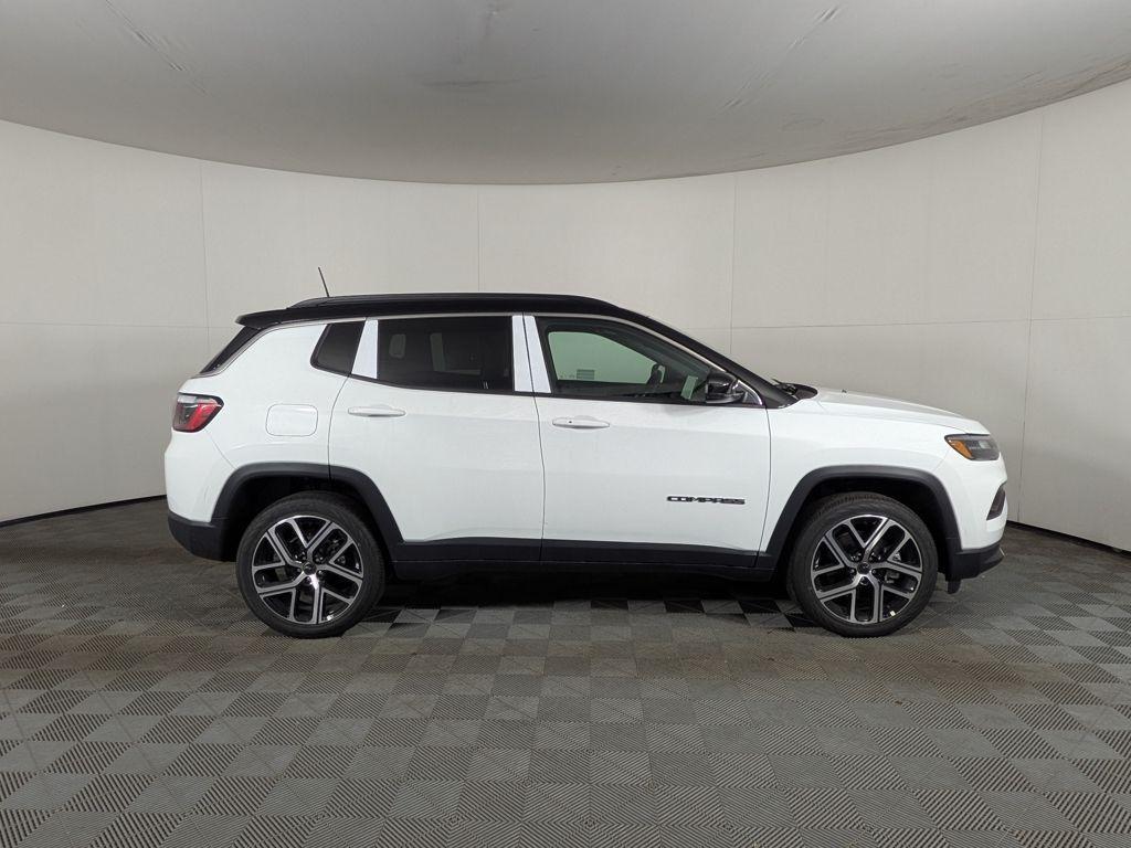 new 2025 Jeep Compass car, priced at $31,924