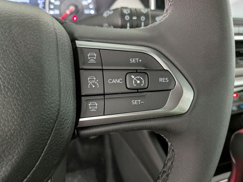 new 2025 Jeep Compass car, priced at $31,924