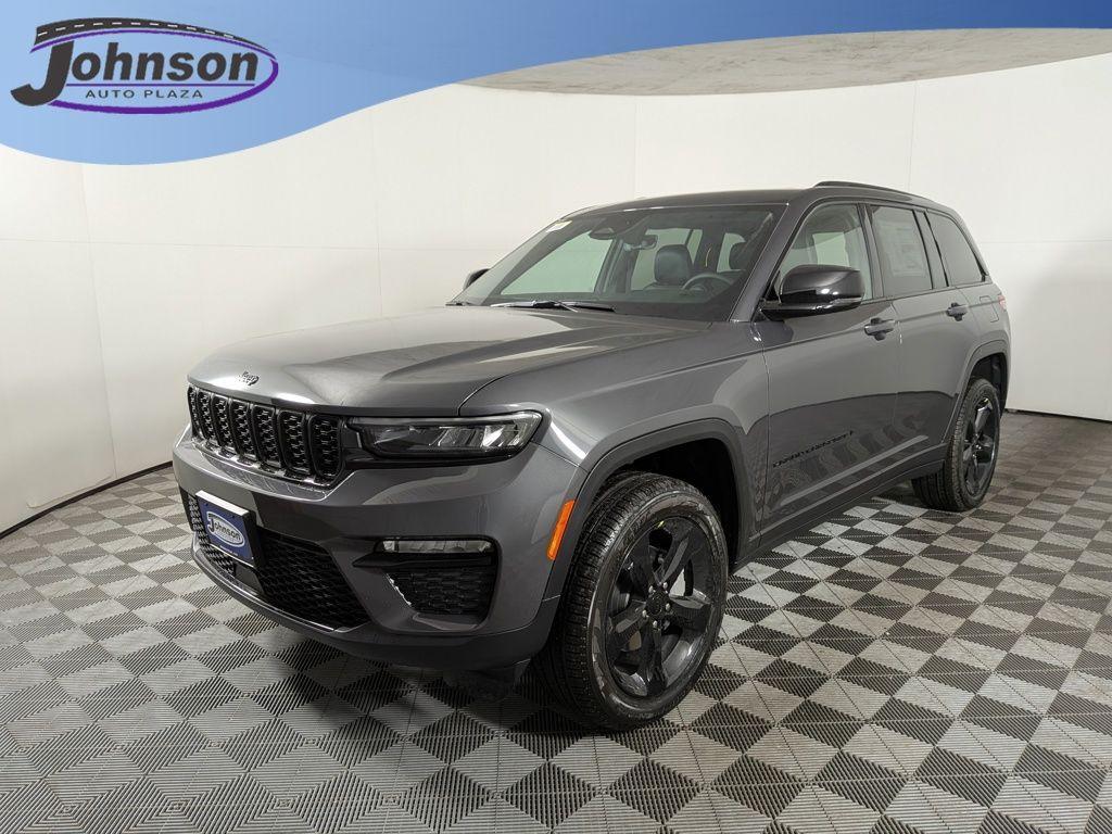 new 2025 Jeep Grand Cherokee car, priced at $49,687