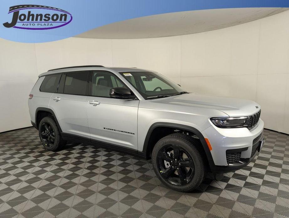 new 2025 Jeep Grand Cherokee L car, priced at $45,824