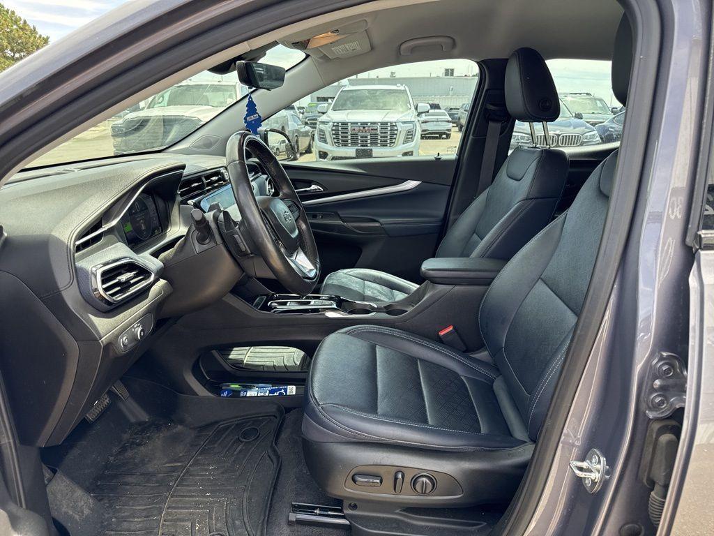 used 2022 Chevrolet Bolt EUV car, priced at $22,488