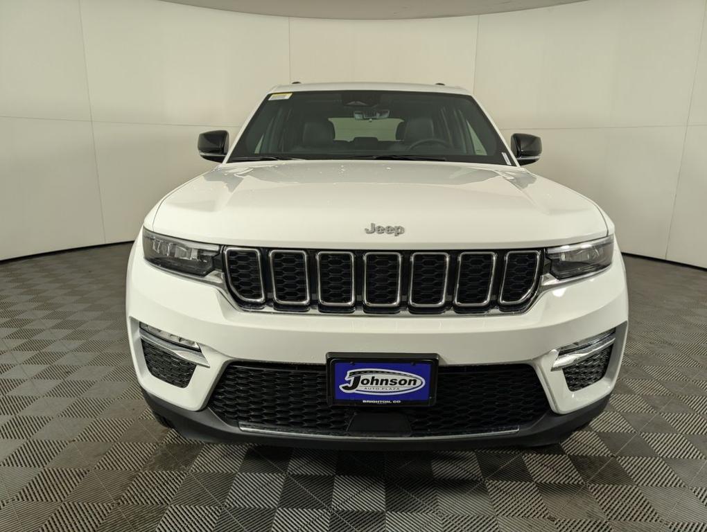 new 2025 Jeep Grand Cherokee car, priced at $43,645