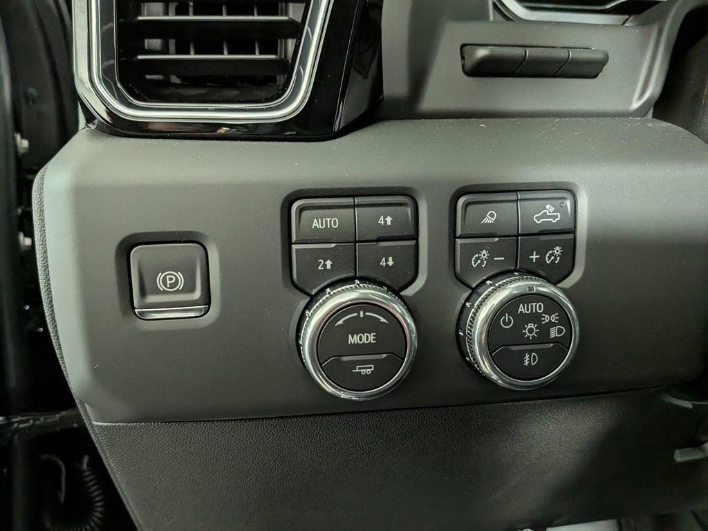 new 2025 GMC Sierra 3500 car, priced at $85,557