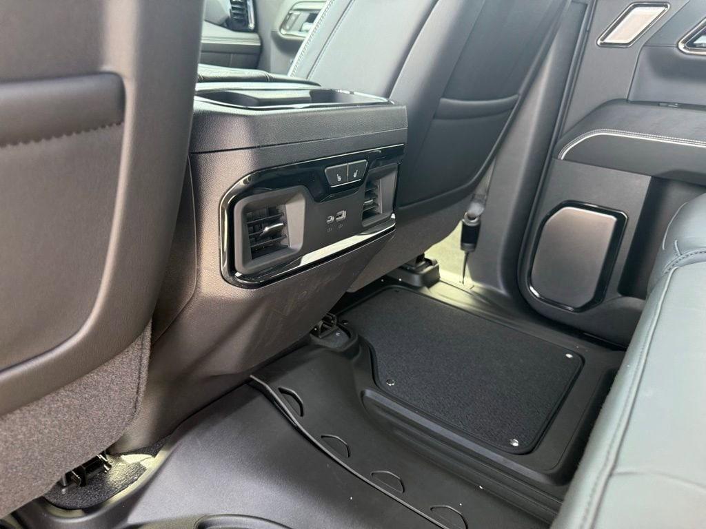 new 2025 GMC Sierra 1500 car, priced at $76,646