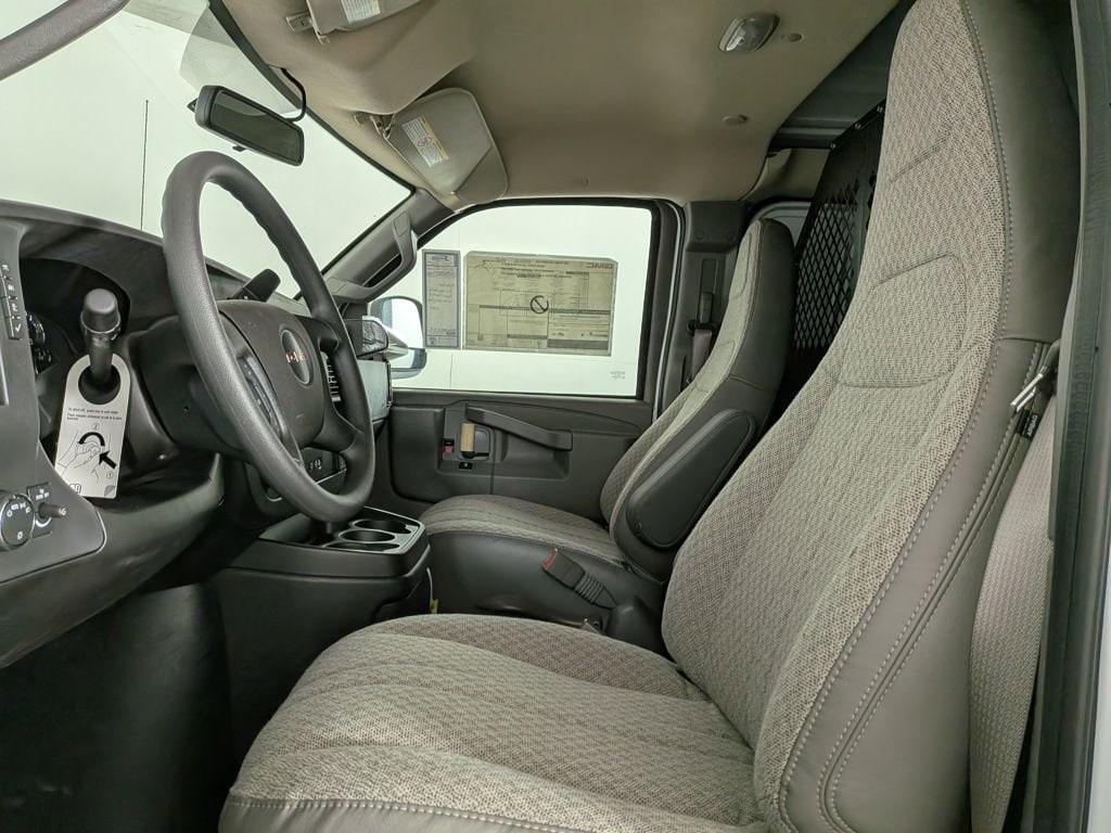 new 2025 GMC Savana 2500 car, priced at $51,677