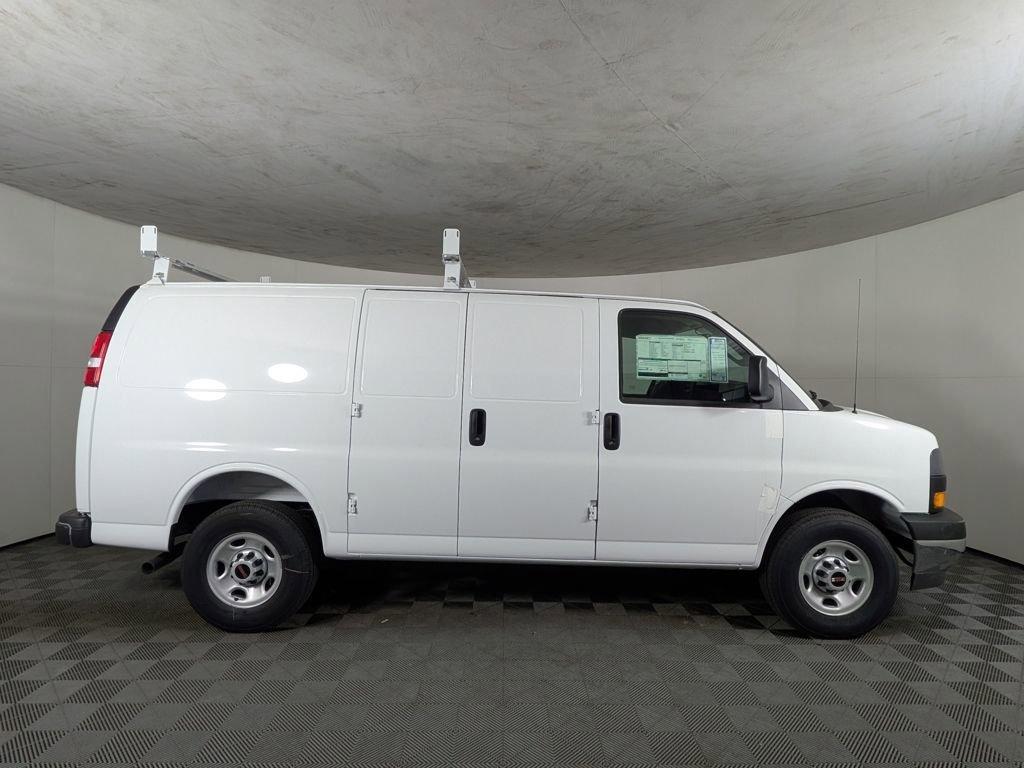 new 2025 GMC Savana 2500 car, priced at $51,677