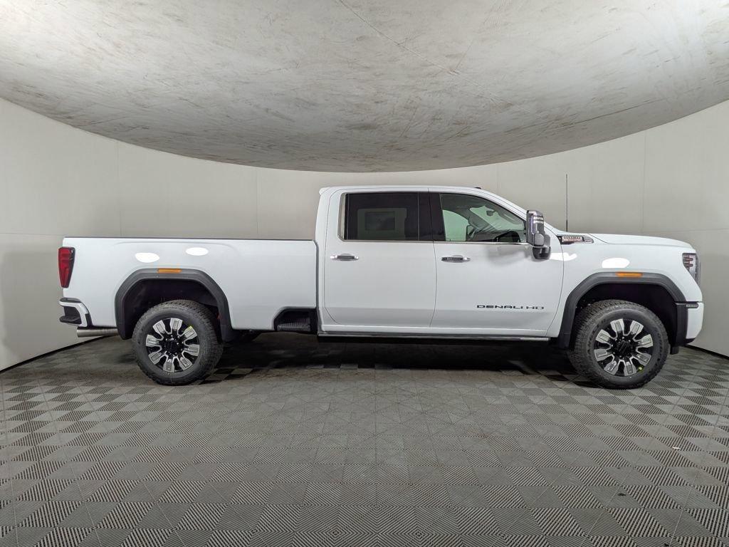 new 2025 GMC Sierra 3500 car, priced at $83,836