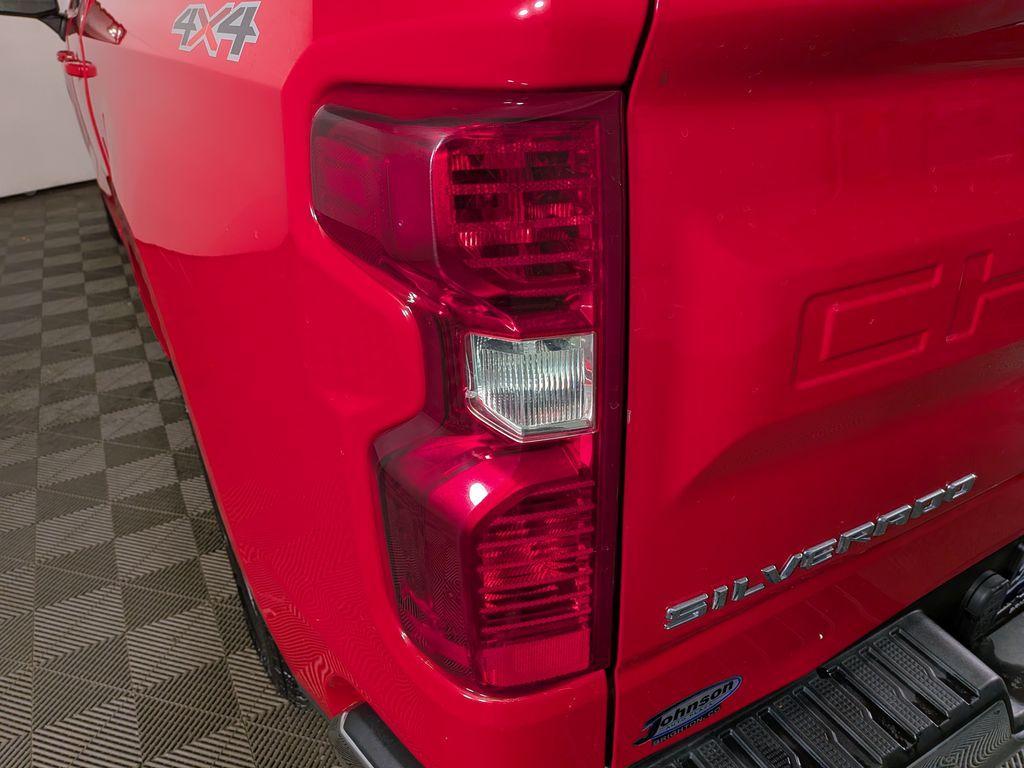 used 2021 Chevrolet Silverado 1500 car, priced at $22,488
