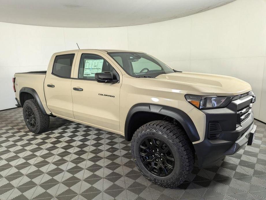 new 2024 Chevrolet Colorado car, priced at $42,818