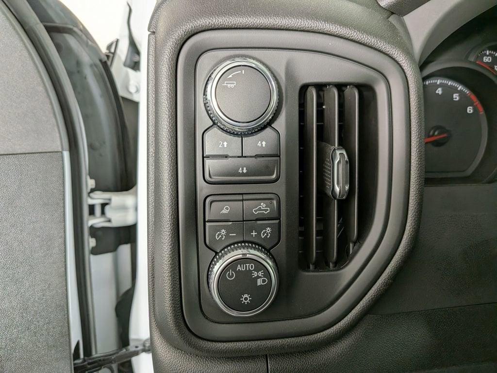 new 2025 GMC Sierra 2500 car, priced at $60,674