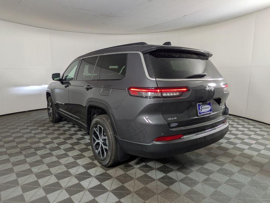 new 2025 Jeep Grand Cherokee L car, priced at $47,077