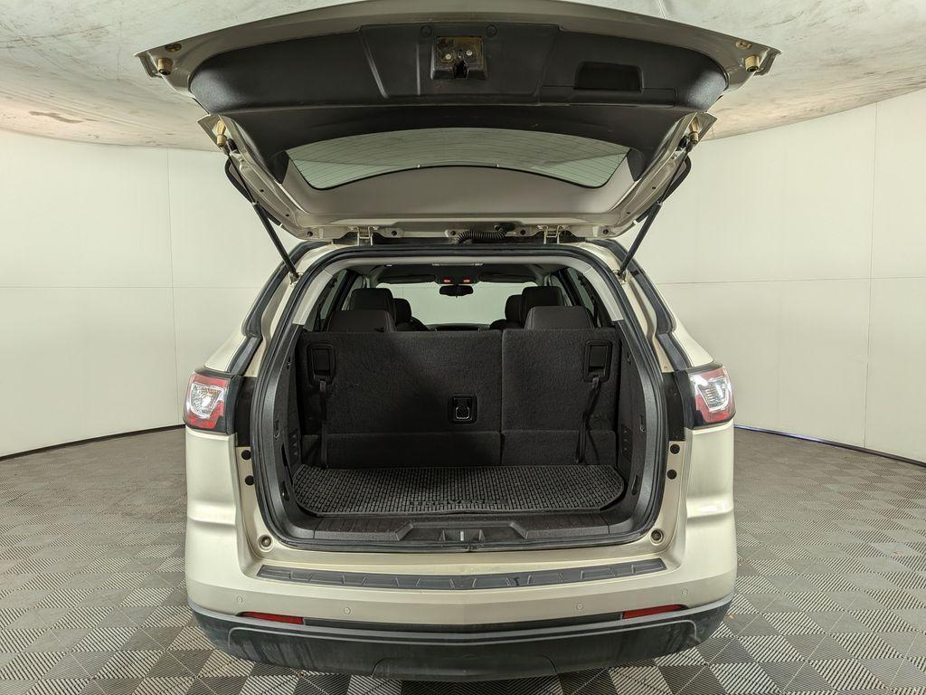 used 2016 Chevrolet Traverse car, priced at $13,488