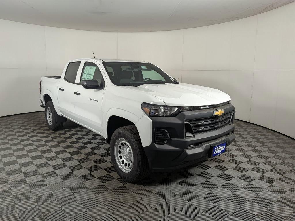 new 2025 Chevrolet Colorado car, priced at $39,134