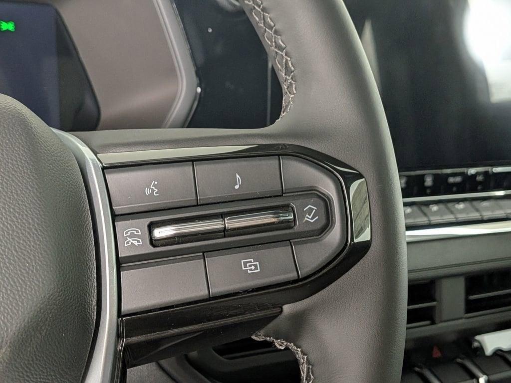 new 2025 Chevrolet Colorado car, priced at $38,134