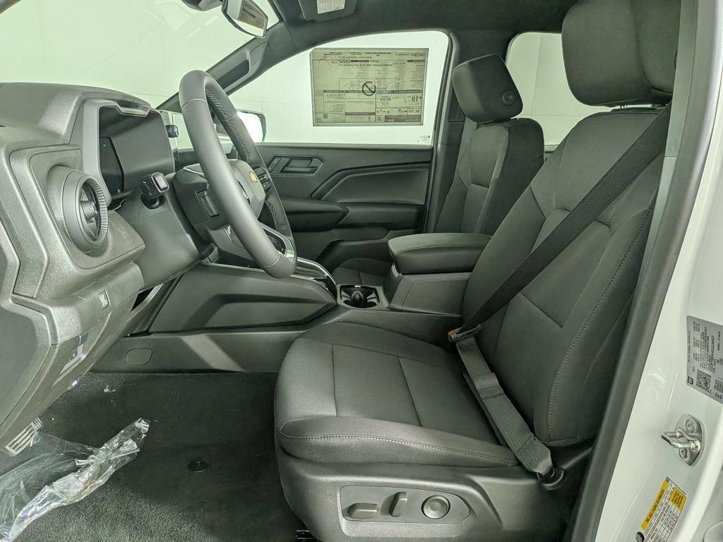 new 2025 Chevrolet Colorado car, priced at $39,134