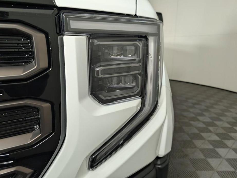 new 2025 GMC Sierra 1500 car, priced at $83,334