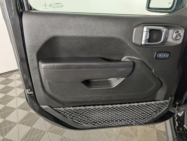 used 2023 Jeep Gladiator car, priced at $38,488
