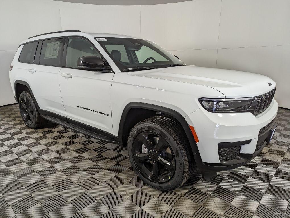 new 2024 Jeep Grand Cherokee L car, priced at $43,540