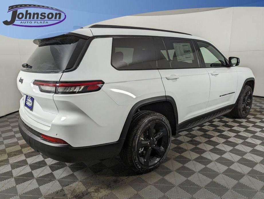 new 2024 Jeep Grand Cherokee L car, priced at $41,521