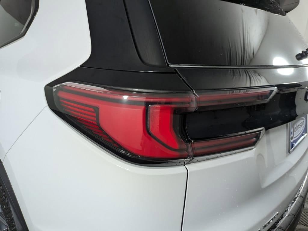 new 2025 GMC Acadia car, priced at $55,353
