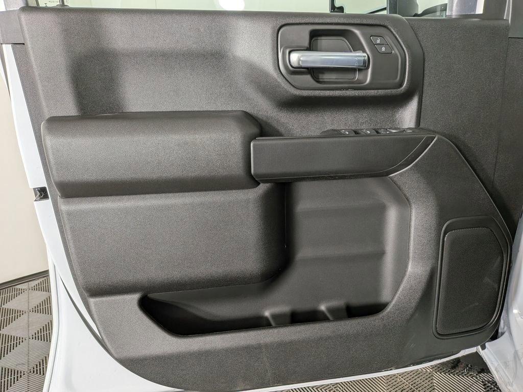 new 2025 GMC Sierra 2500 car, priced at $59,359