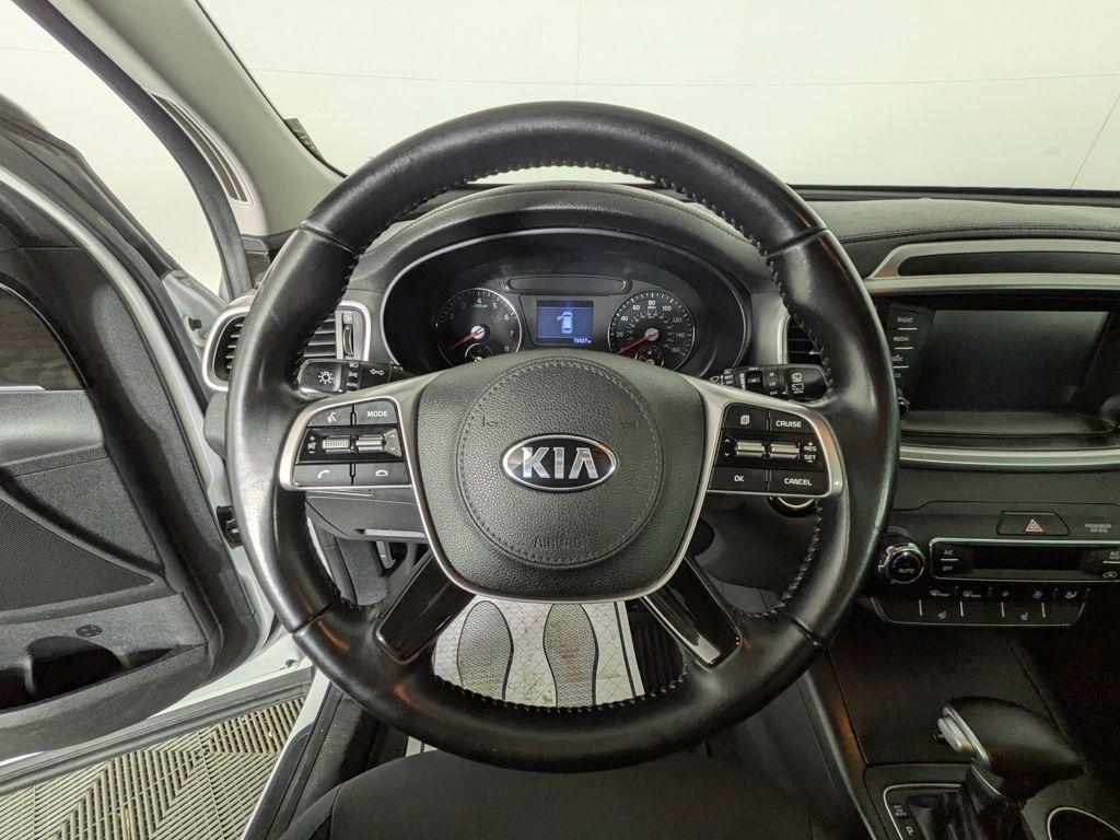 used 2020 Kia Sorento car, priced at $18,488