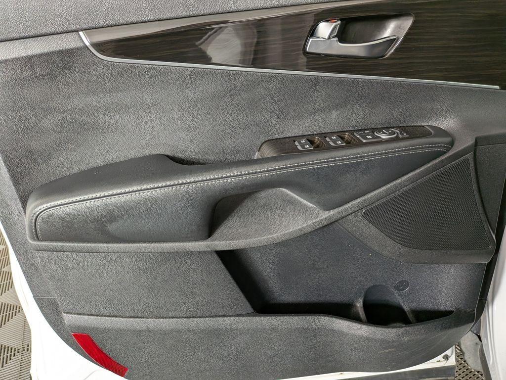 used 2020 Kia Sorento car, priced at $18,488