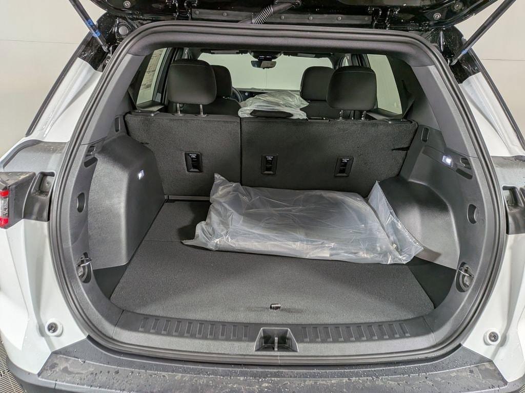 new 2026 Chevrolet Equinox car, priced at $34,474