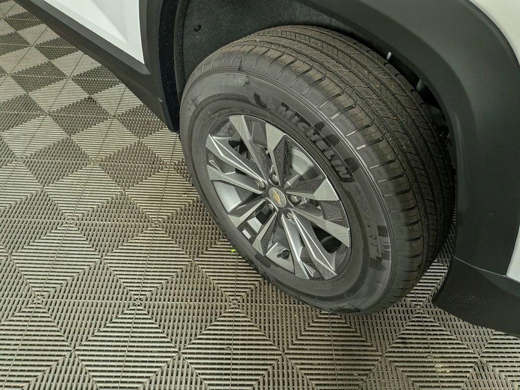 new 2026 Chevrolet Equinox car, priced at $34,474