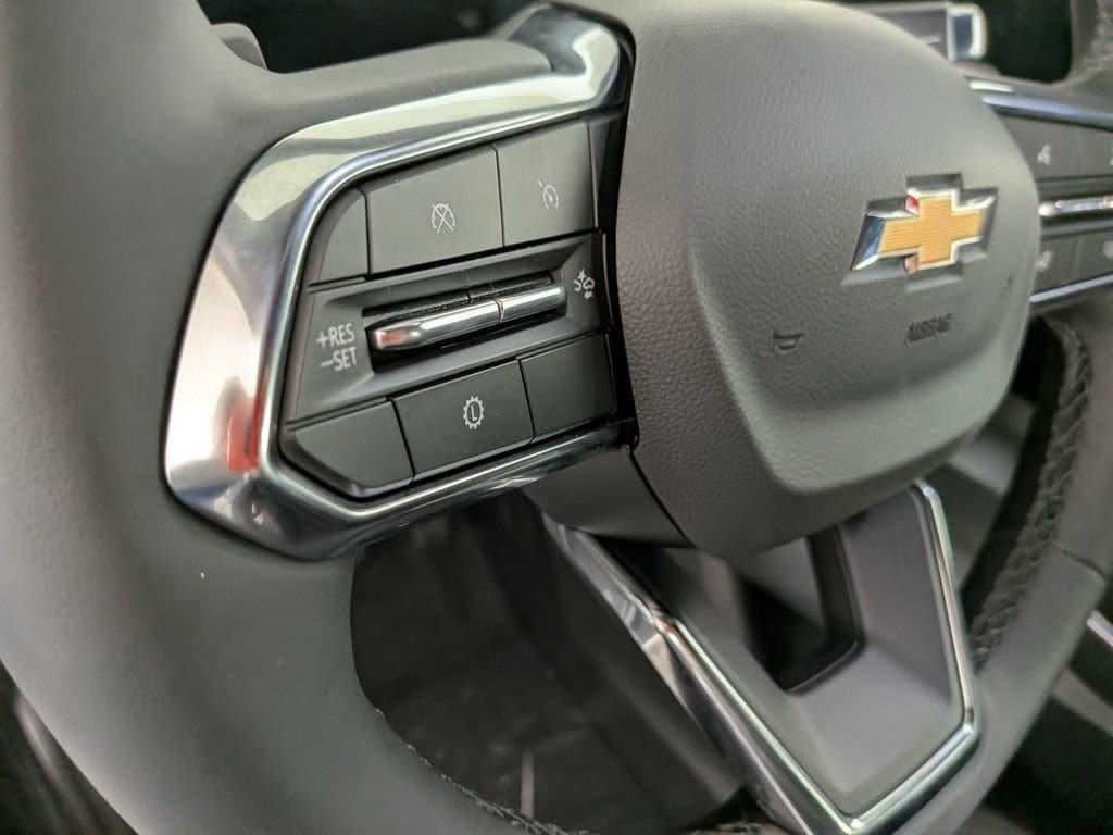 new 2026 Chevrolet Equinox car, priced at $34,474