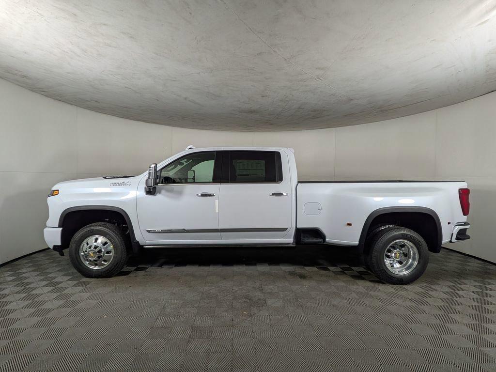 new 2026 Chevrolet Silverado 3500 car, priced at $88,055
