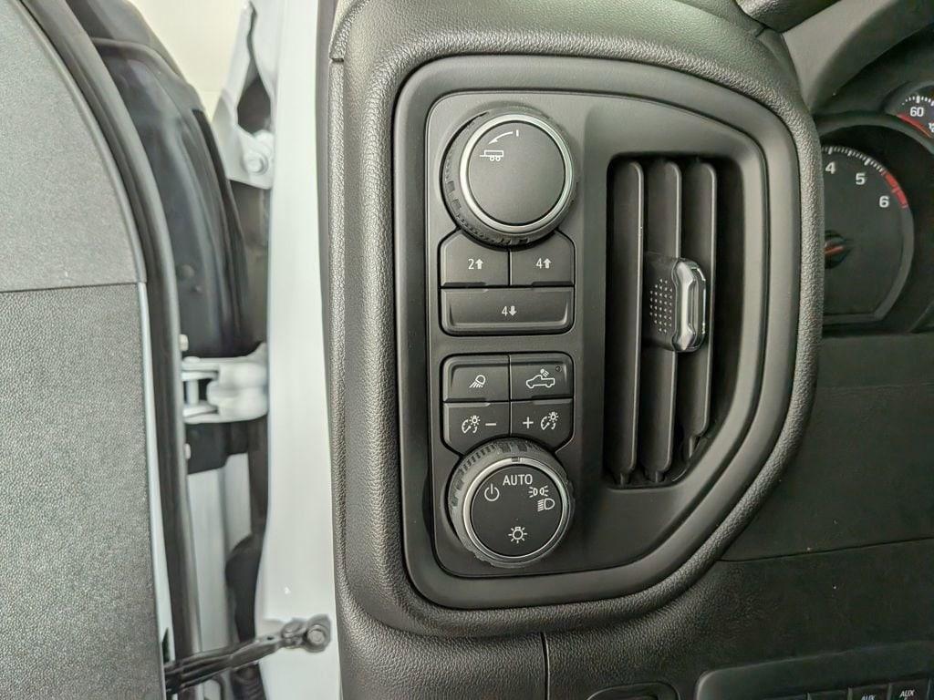 new 2025 Chevrolet Silverado 2500 car, priced at $68,432
