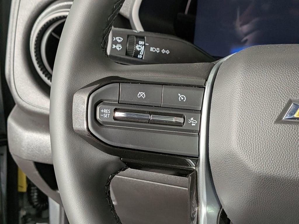 new 2025 Chevrolet Colorado car, priced at $39,609