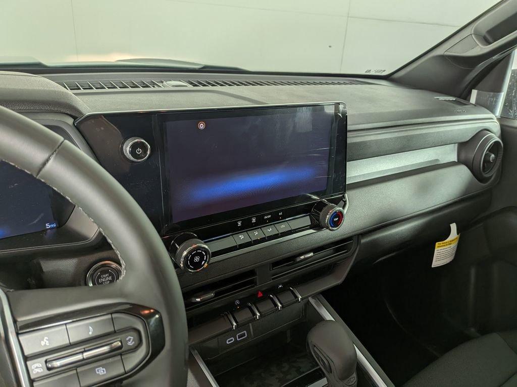 new 2025 Chevrolet Colorado car, priced at $39,609