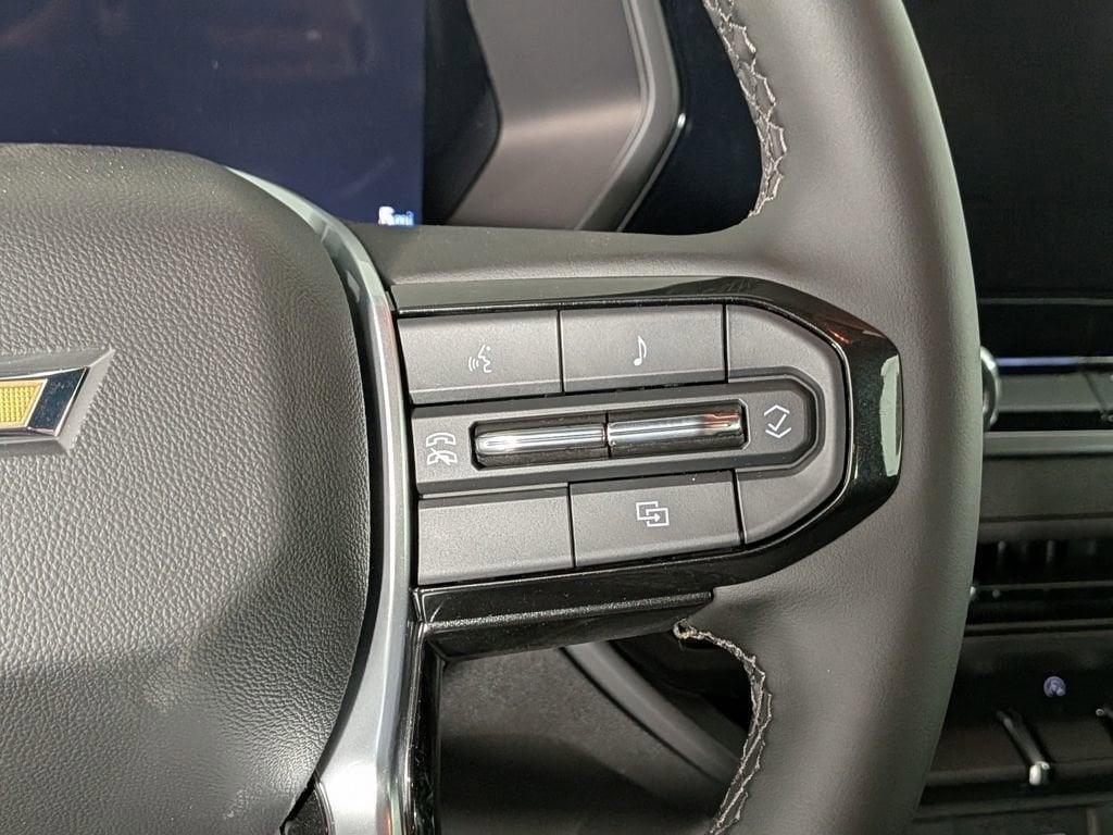 new 2025 Chevrolet Colorado car, priced at $39,609