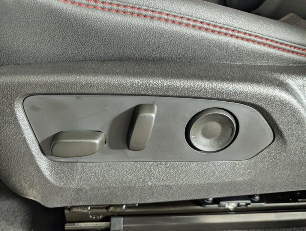 new 2026 Chevrolet Colorado car, priced at $49,989