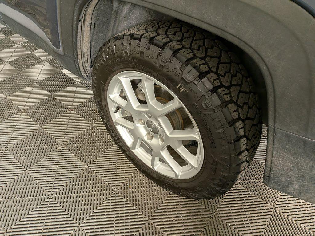 used 2020 Jeep Renegade car, priced at $13,816