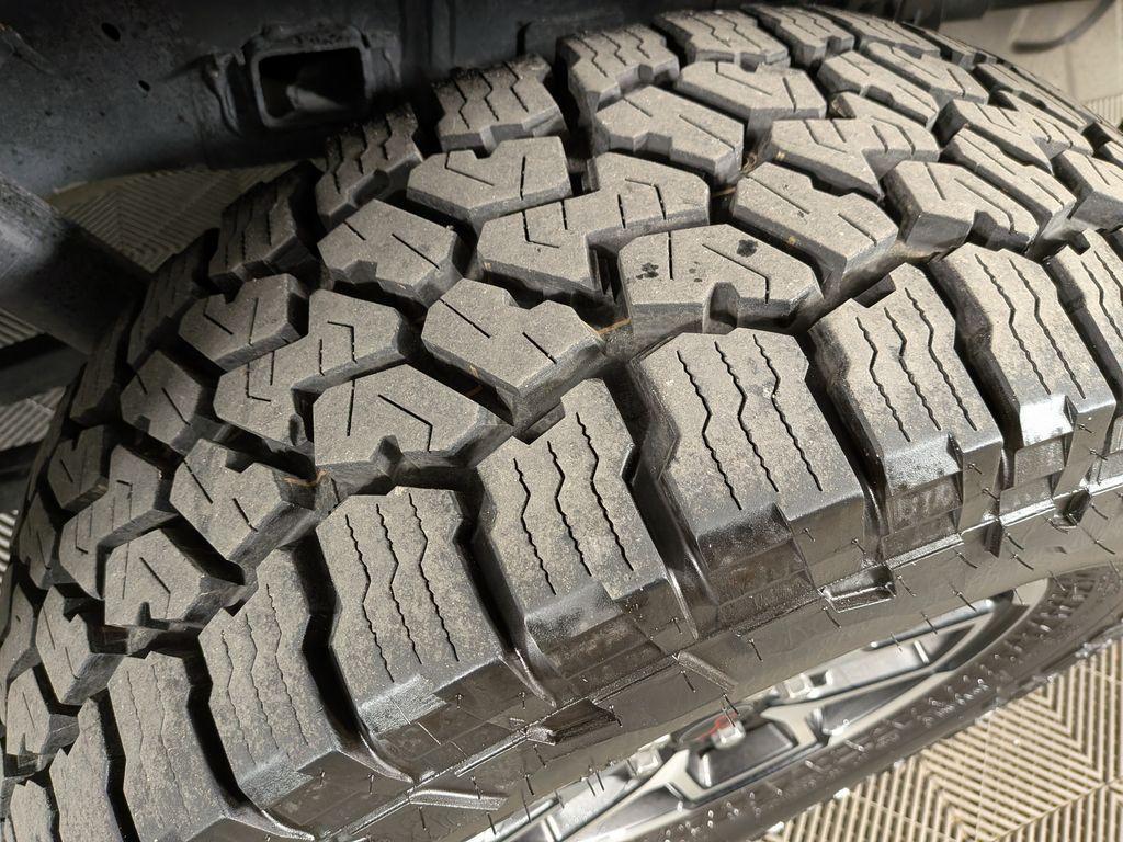 used 2025 Jeep Gladiator car, priced at $49,988