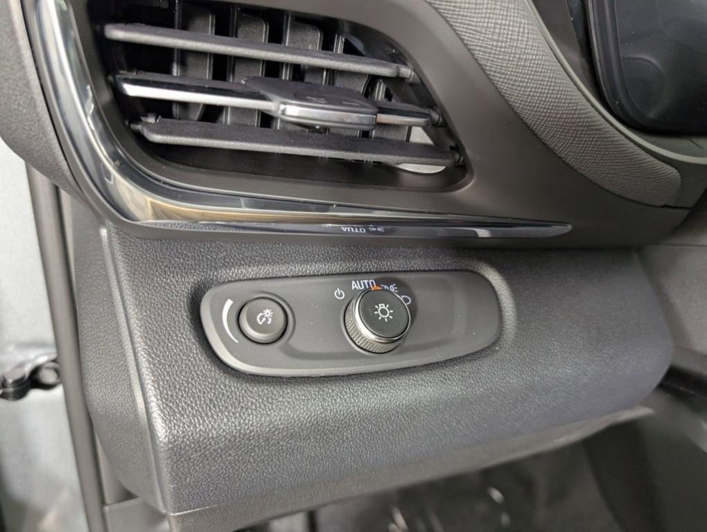 new 2026 Buick Envista car, priced at $27,002