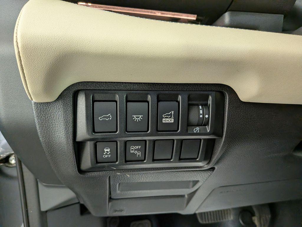 used 2020 Subaru Ascent car, priced at $23,628