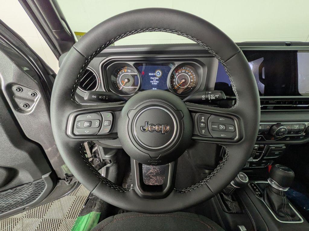 new 2025 Jeep Gladiator car, priced at $45,425