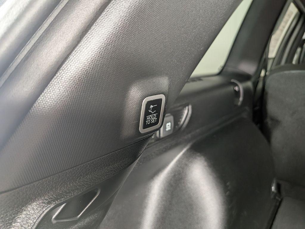 used 2024 Jeep Grand Cherokee car, priced at $34,988