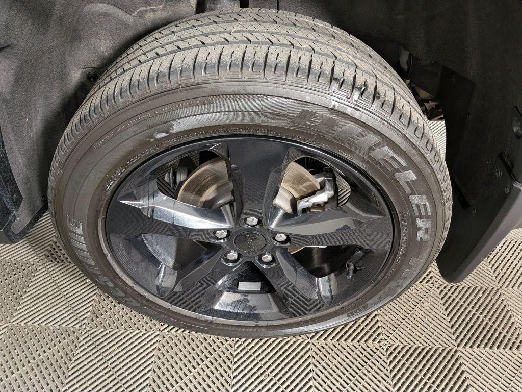 used 2024 Jeep Grand Cherokee car, priced at $34,988