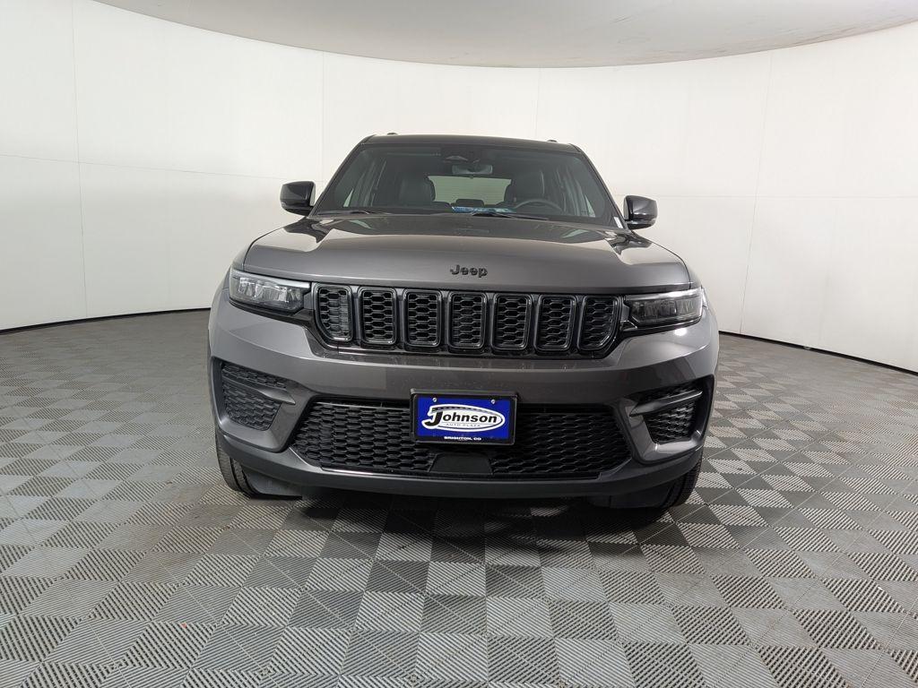 used 2024 Jeep Grand Cherokee car, priced at $34,988