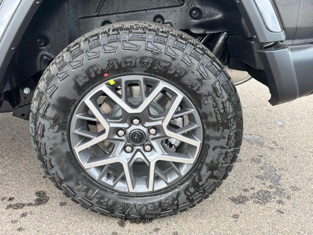 new 2025 Jeep Wrangler car, priced at $55,243