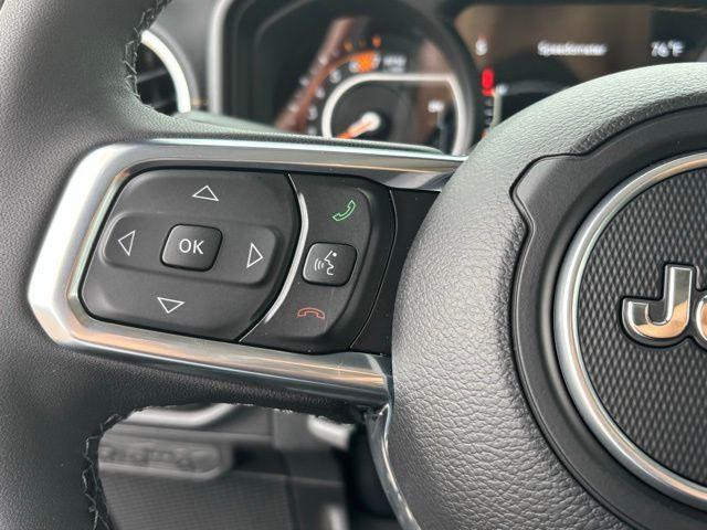 new 2025 Jeep Wrangler car, priced at $55,243