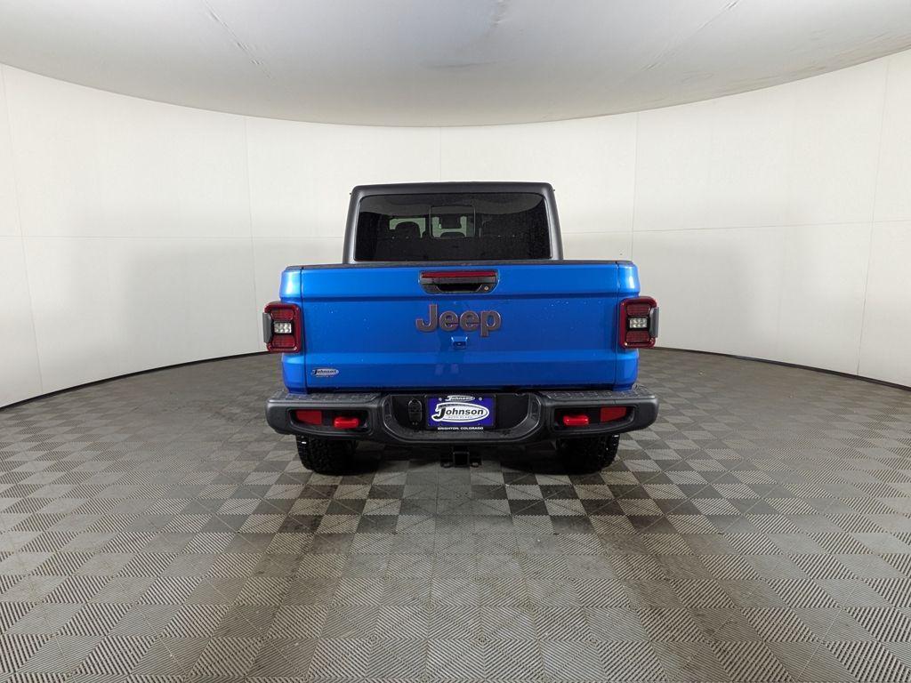 new 2025 Jeep Gladiator car, priced at $48,600