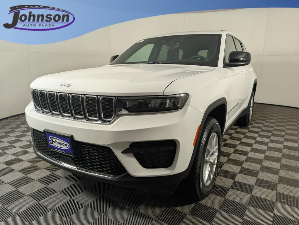 new 2025 Jeep Grand Cherokee car, priced at $38,119